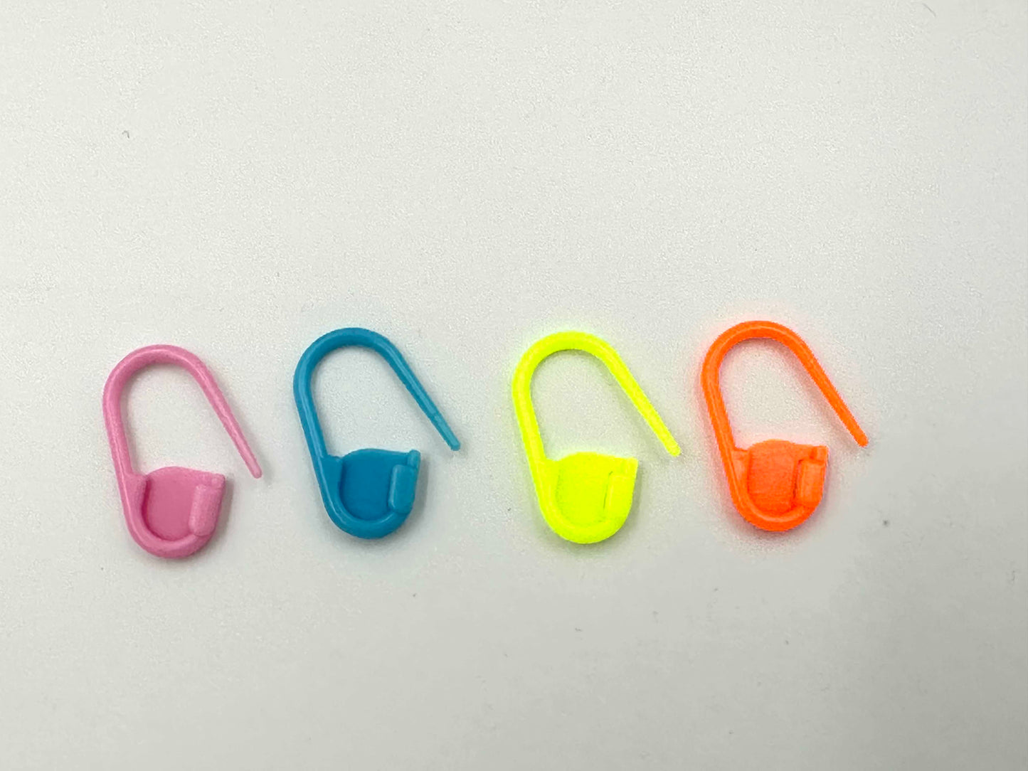 50pk Plastic Stitch markers