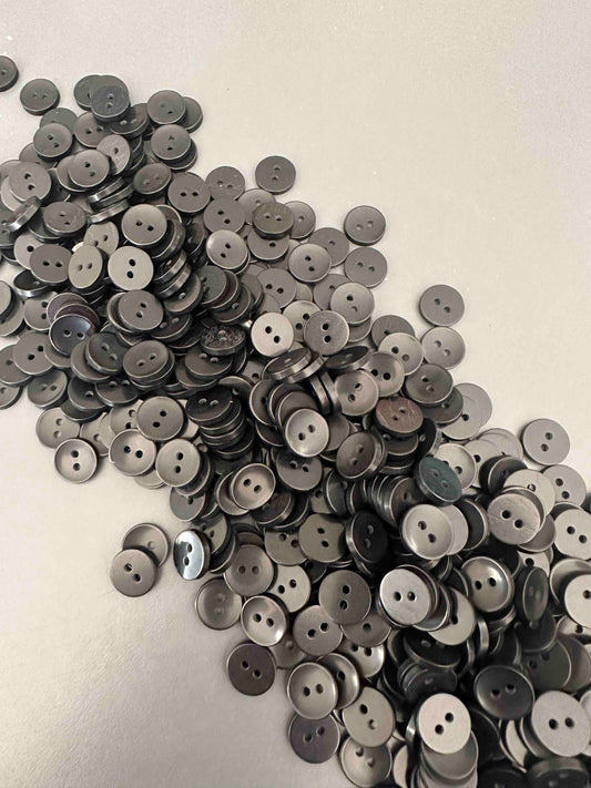 Classic 2 Hole Shirt Button