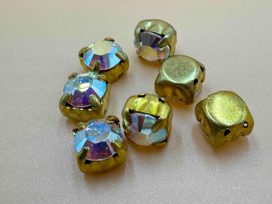 Swarovski Round Square Set Crystal 4 Hole Sew On