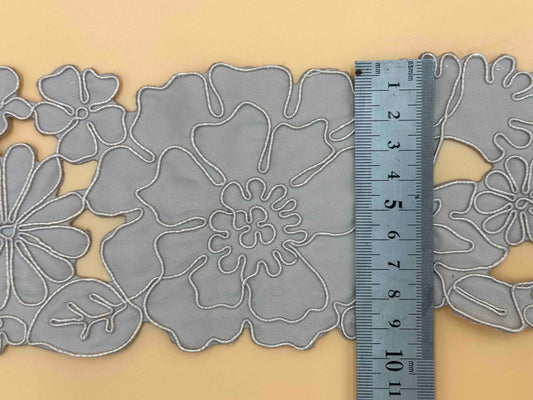 Strella Cornelli Corded Trim